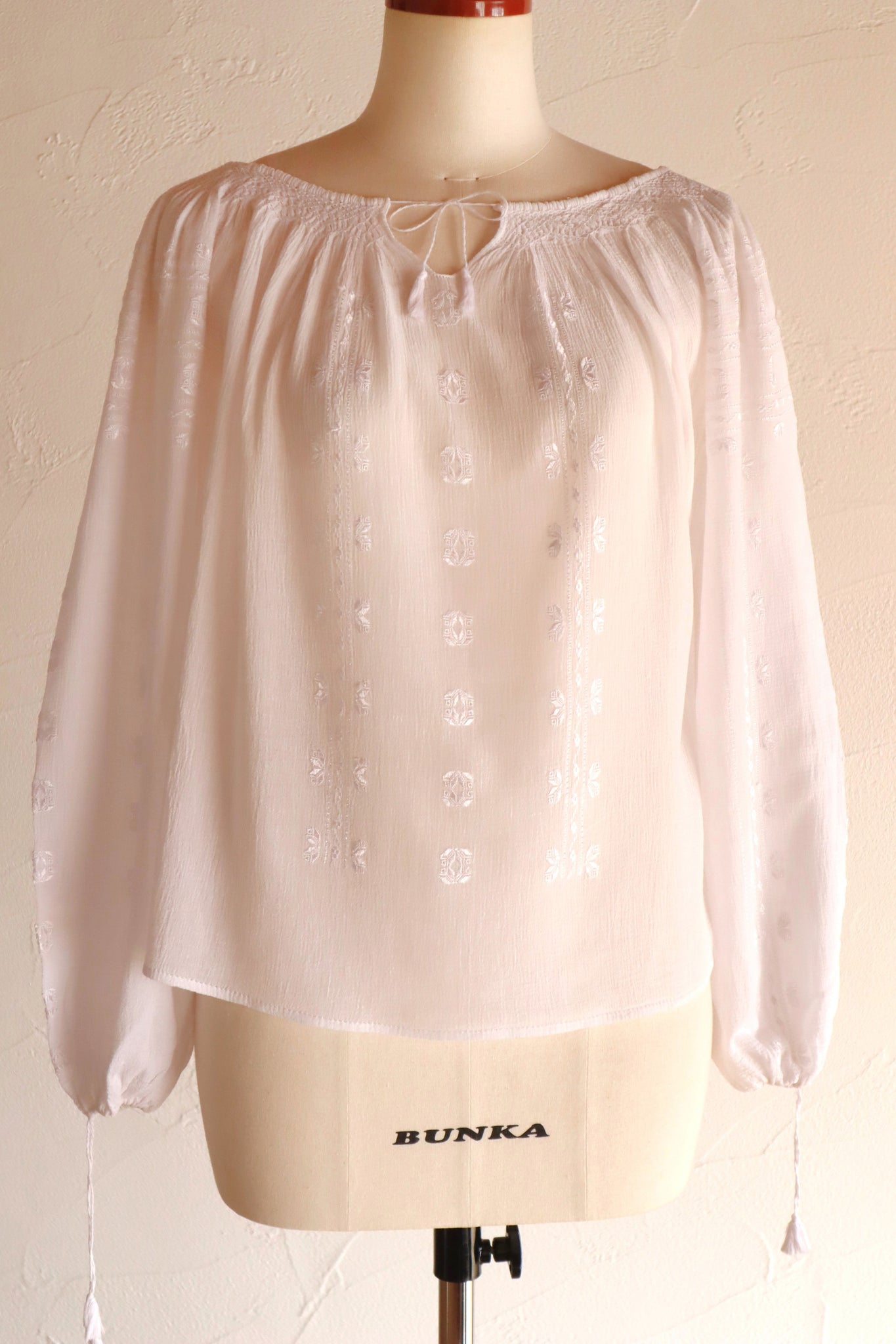 70s Embroidery Romanian Blouse White
