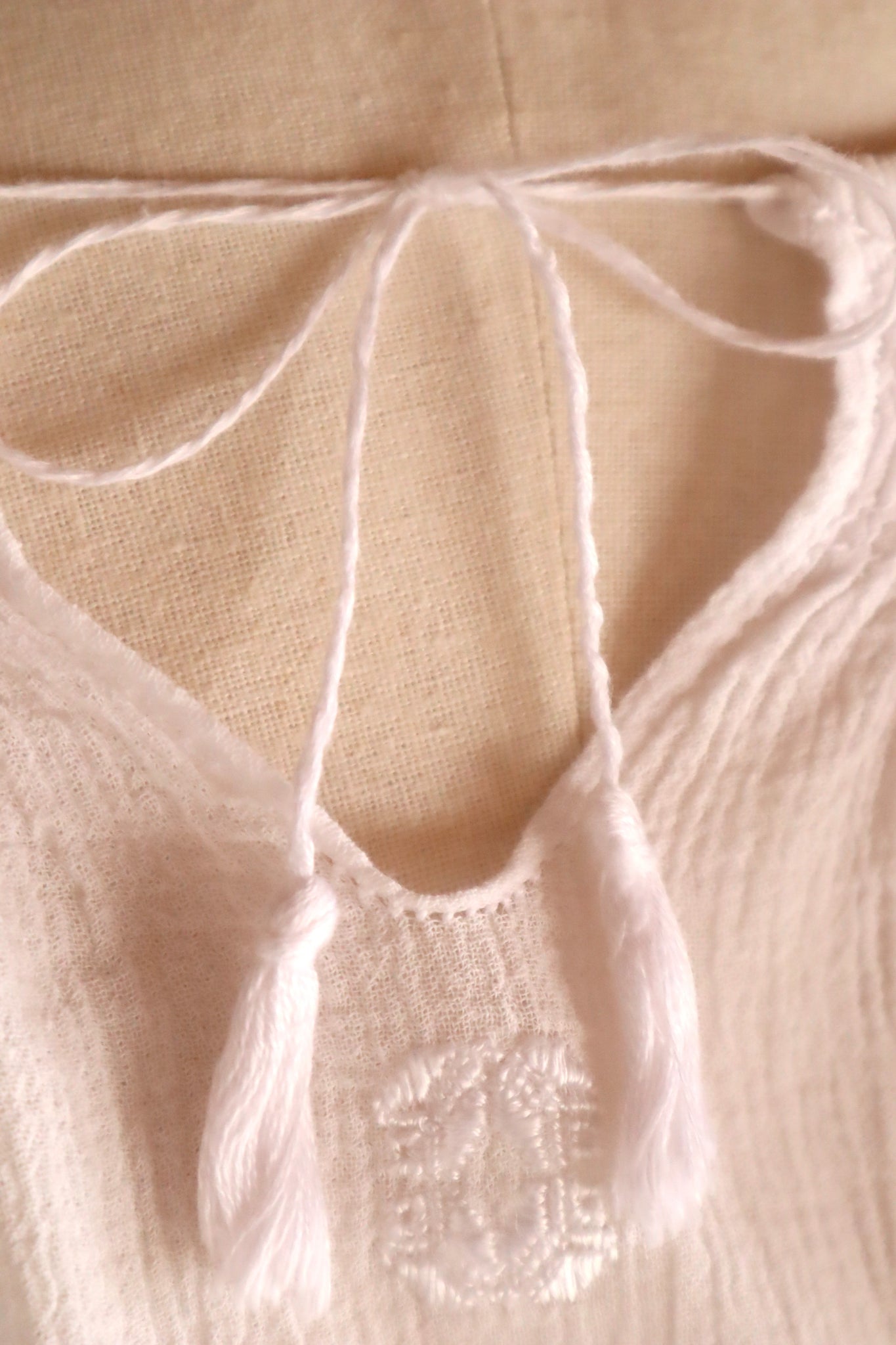 70s Embroidery Romanian Blouse White