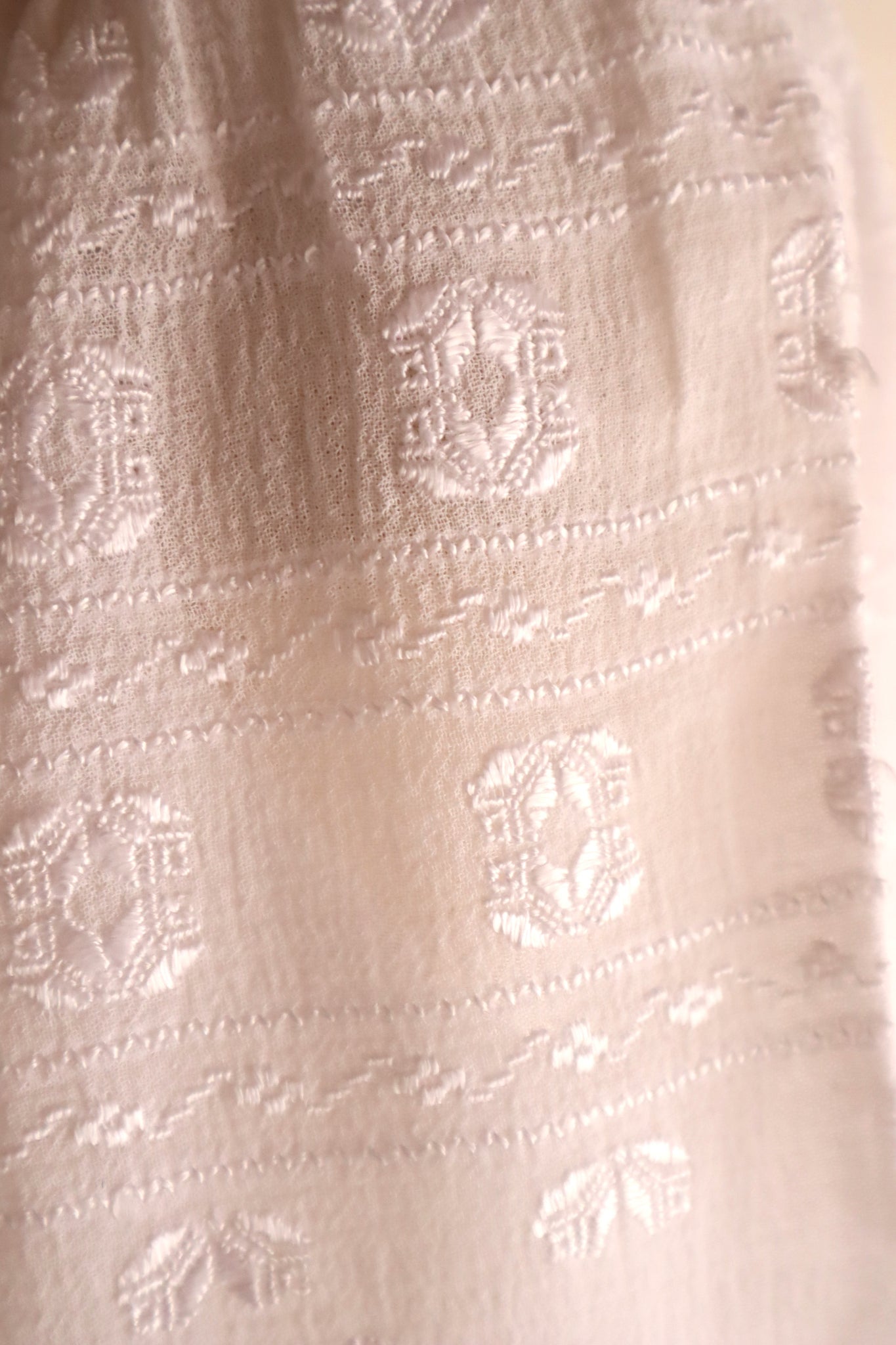70s Embroidery Romanian Blouse White