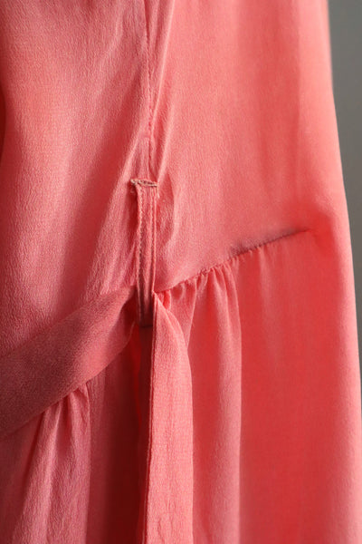 1920s Pink Silk Robe