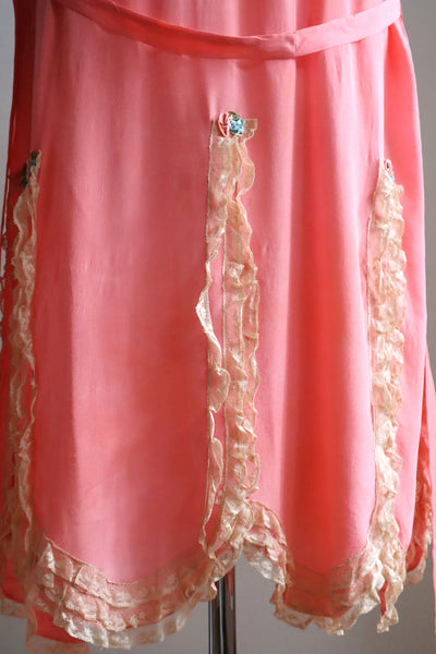 1920s Pink Silk Robe