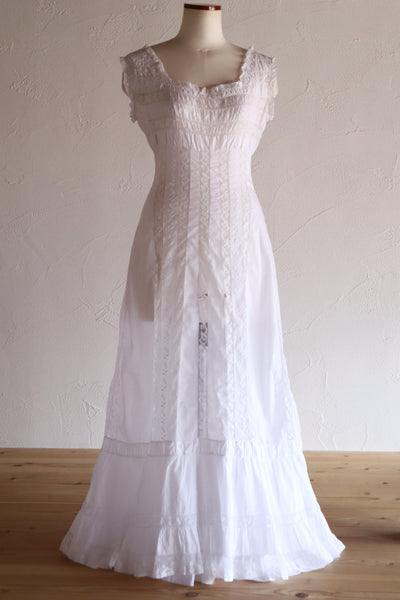 1910s French Hand-Sewn Valenciennes Lace Dress