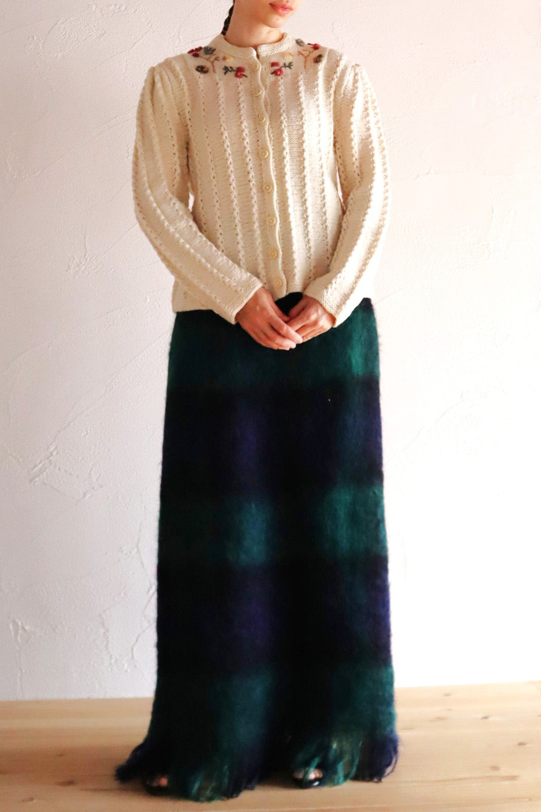 70s Fluffy Yarn Austrian Cardigan