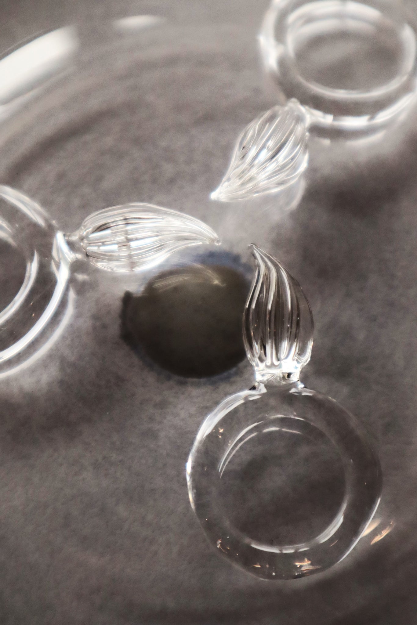 Bourgeon – glass ring