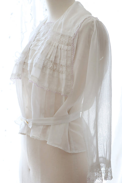 1910s Lavender Crochet Trim Blouse