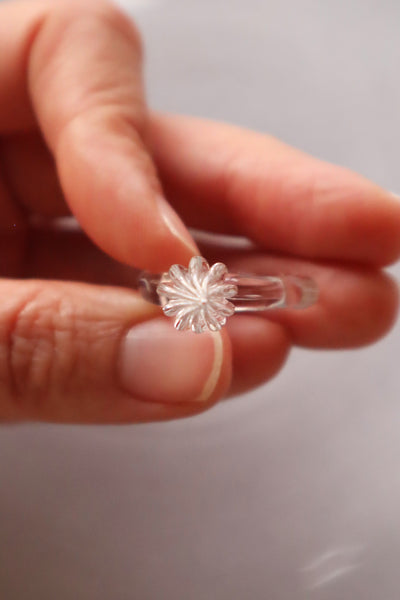 Bourgeon – glass ring