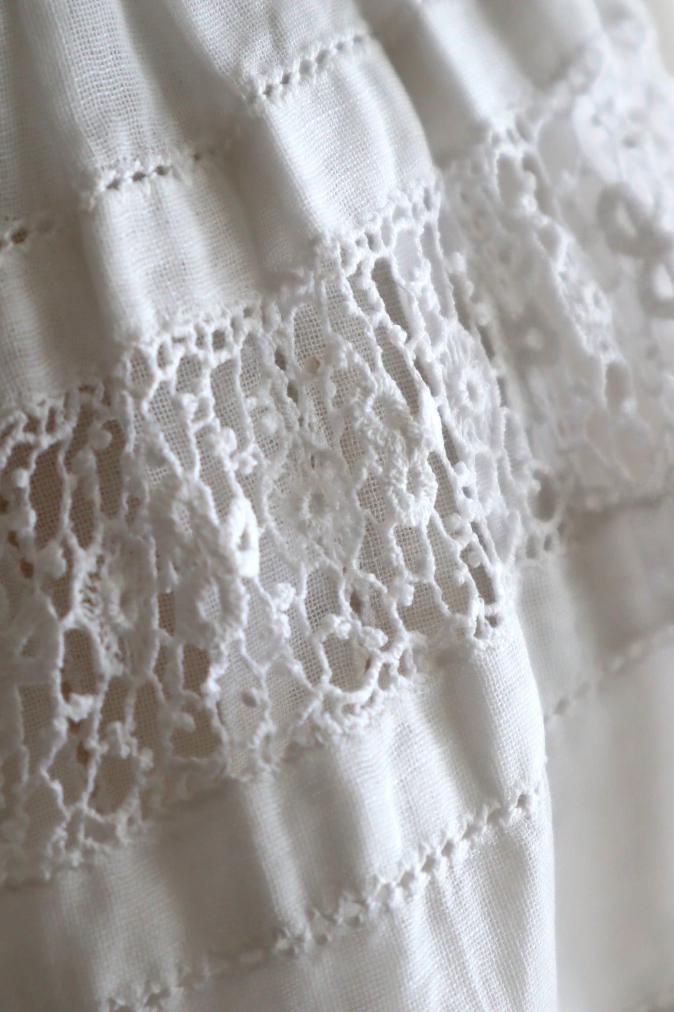 1910s Lavender Crochet Trim Blouse