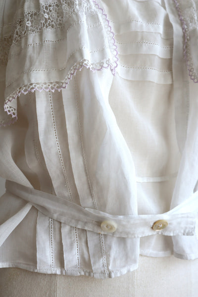 1910s Lavender Crochet Trim Blouse