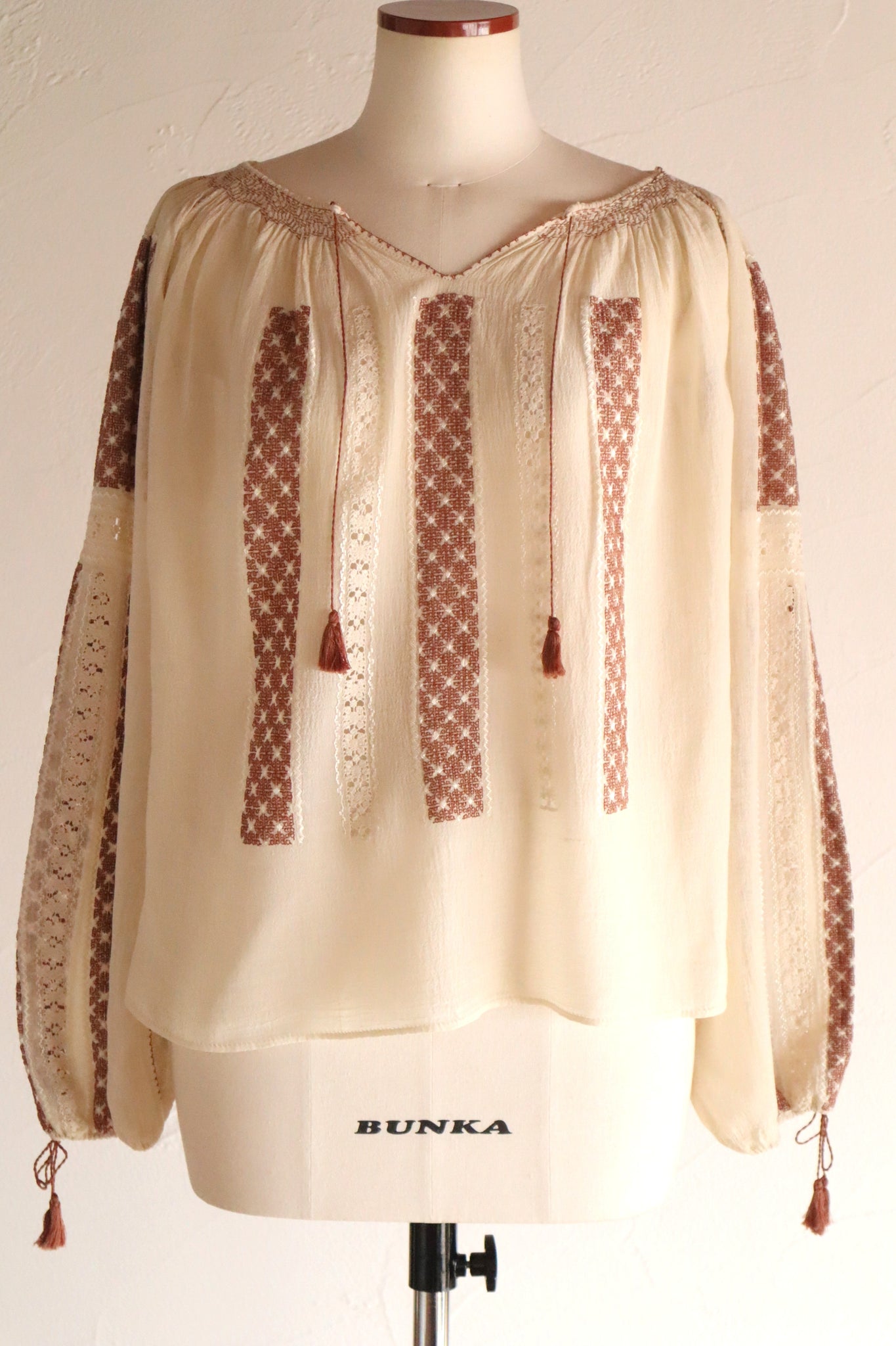 1940s~1950s Romanian Blouse Cream×Brown