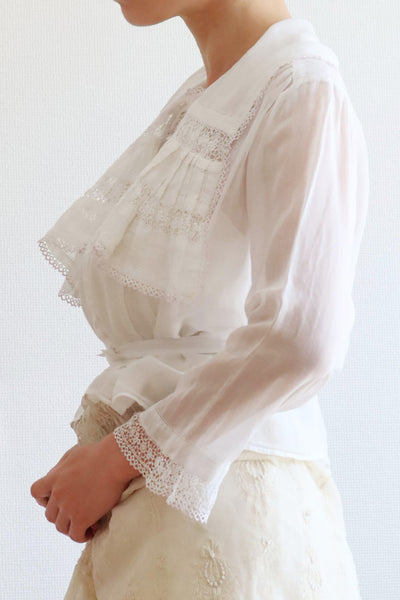 1910s Lavender Crochet Trim Blouse