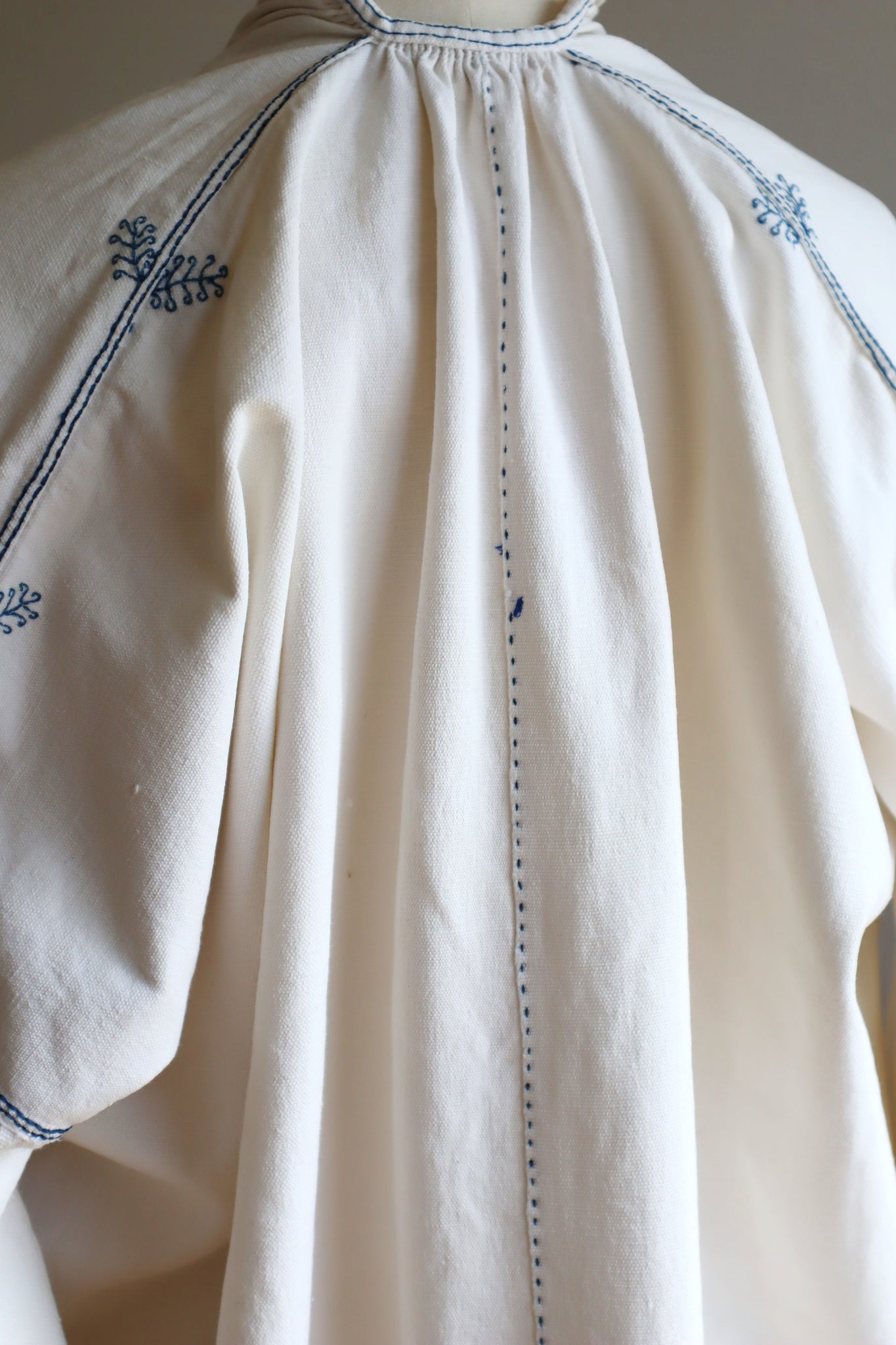 1920s~1930s Eastern European Smocking Tunic