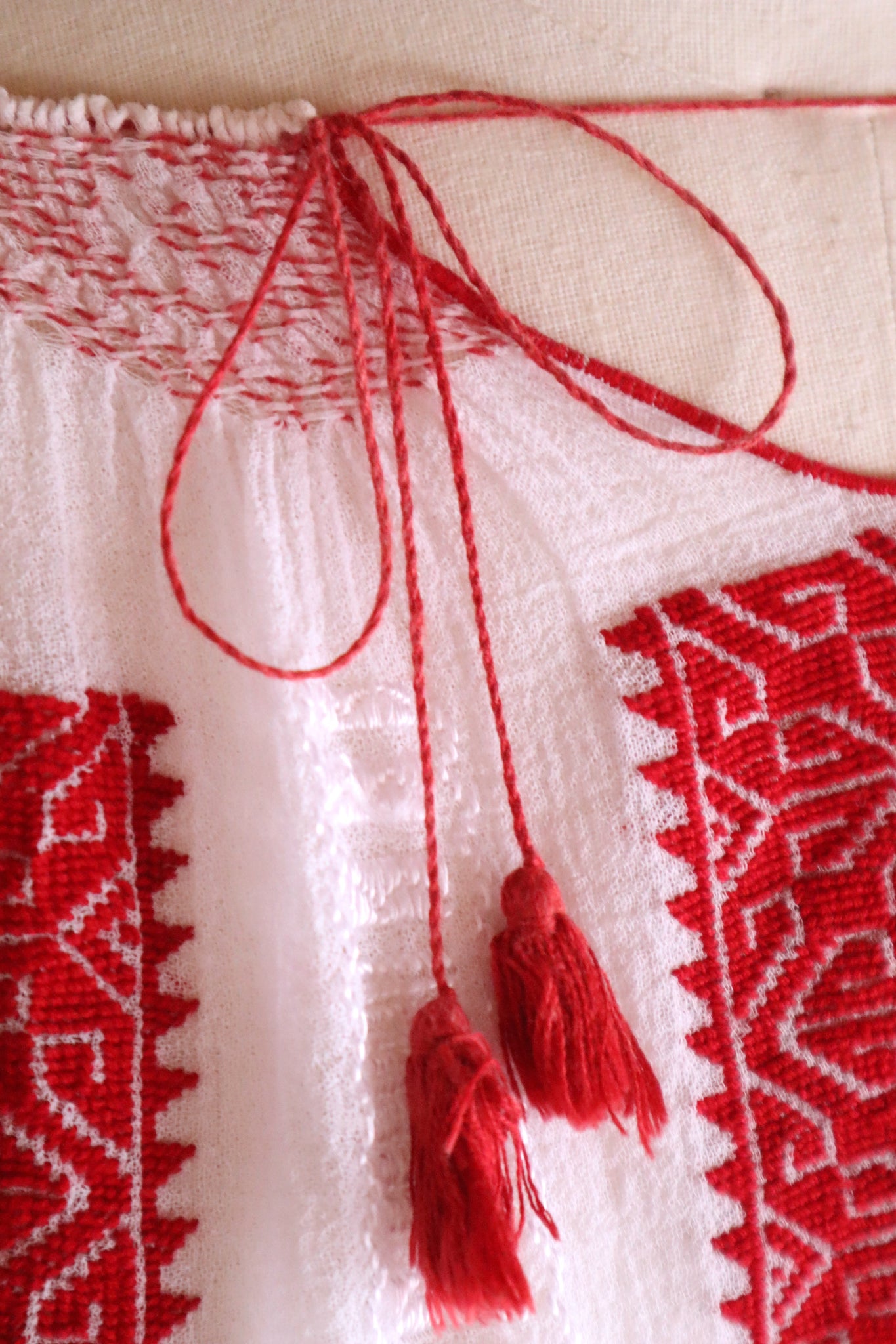 1940s~1950s Romanian Blouse Red