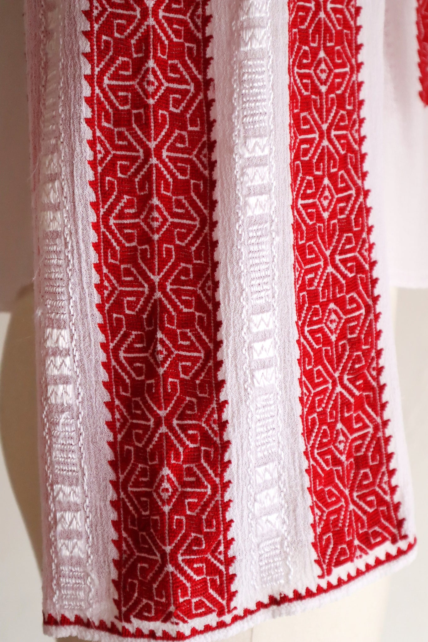 1940s~1950s Romanian Blouse Red