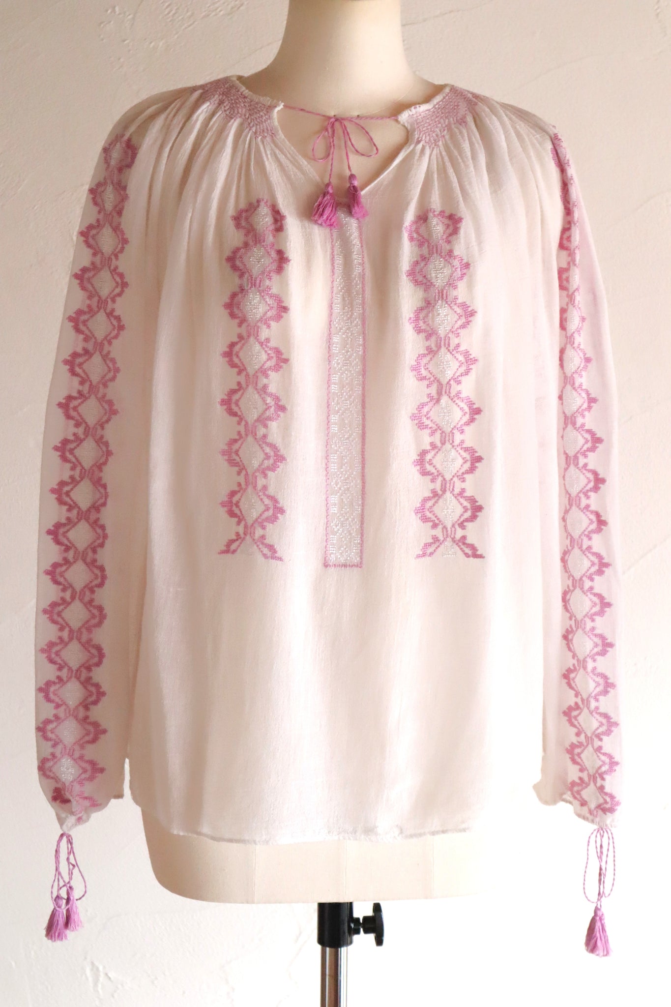 70s Embroidery Romanian Blouse Pink
