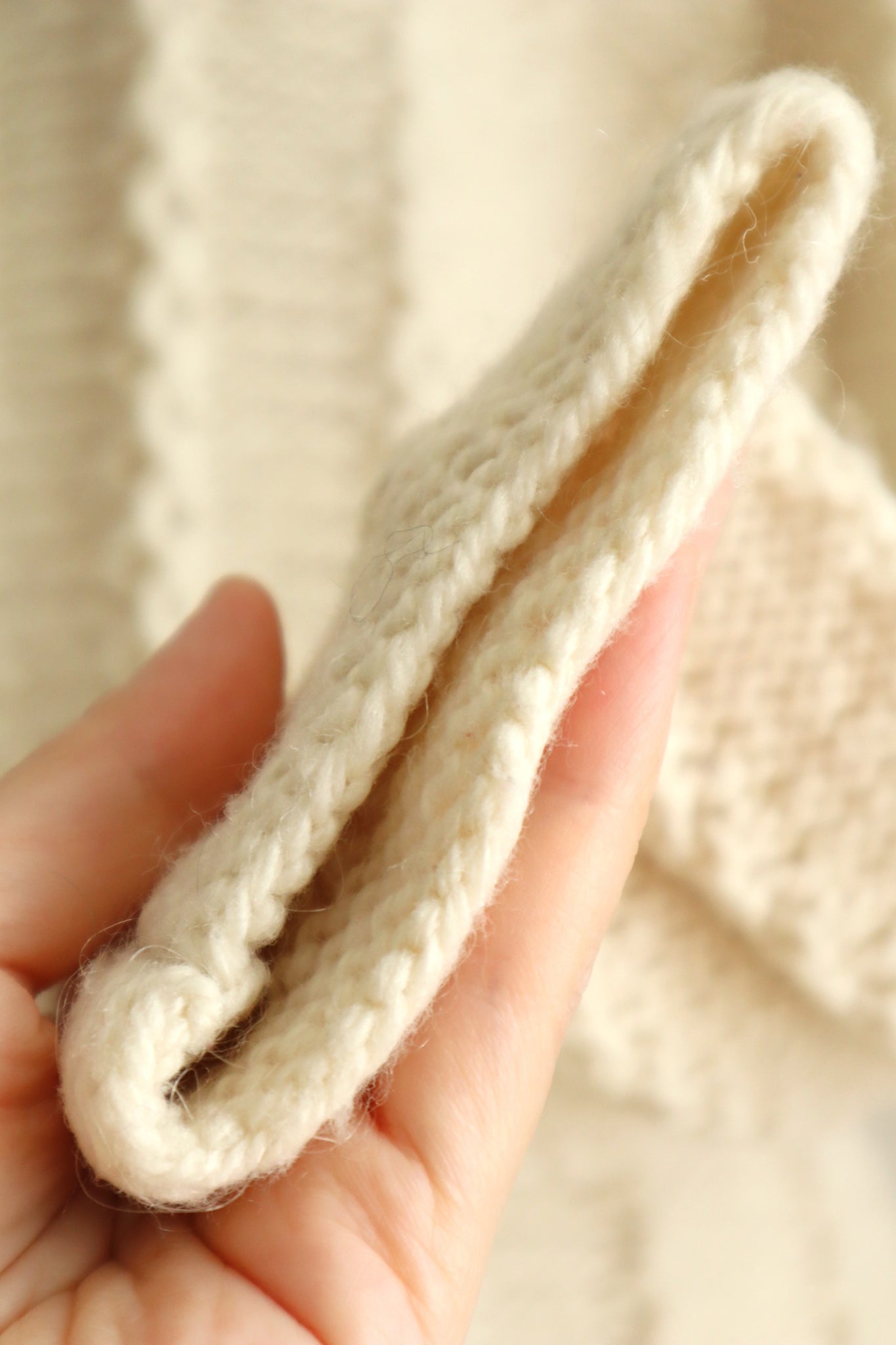 70s Fluffy Yarn Austrian Cardigan