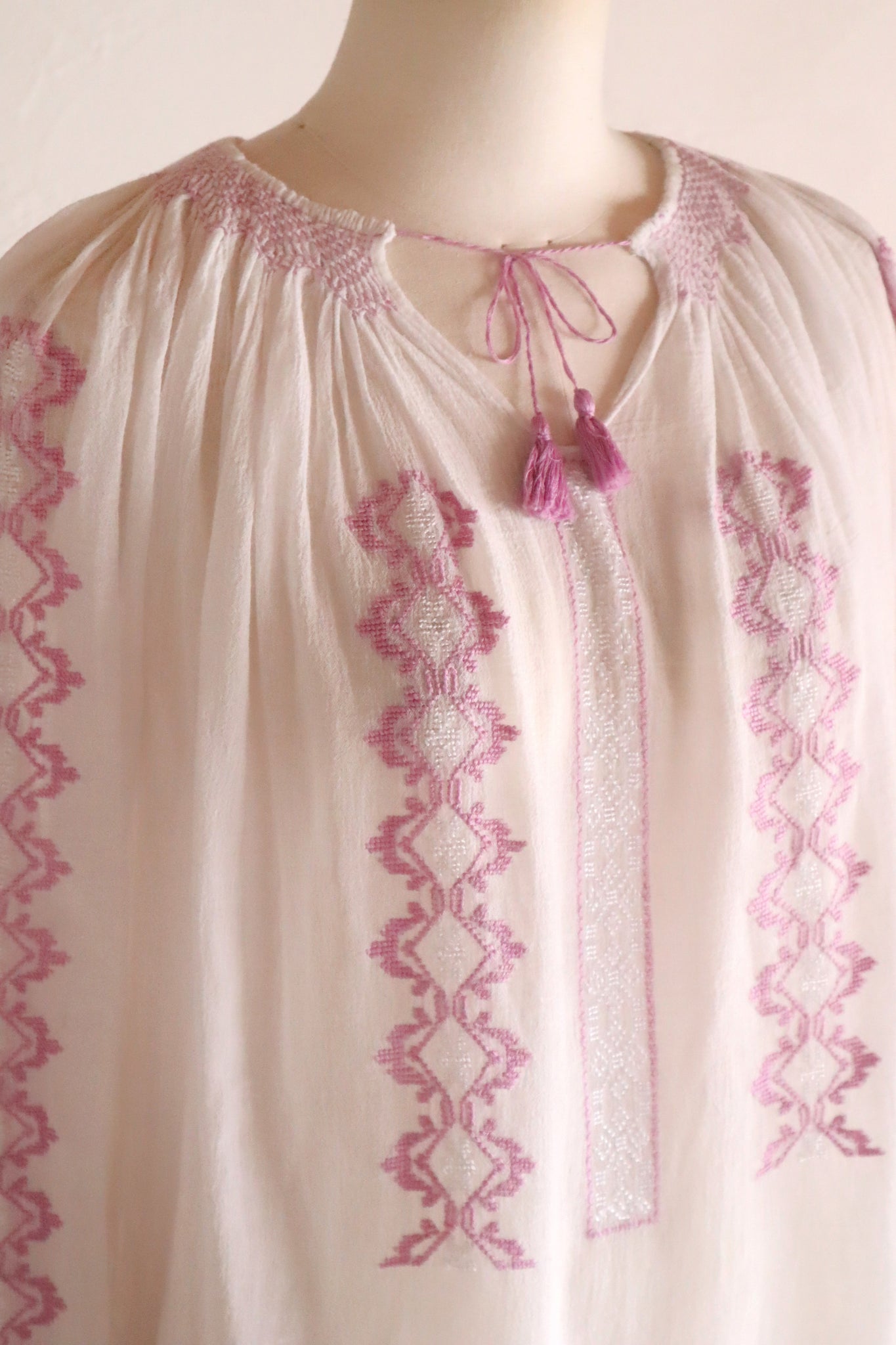70s Embroidery Romanian Blouse Pink
