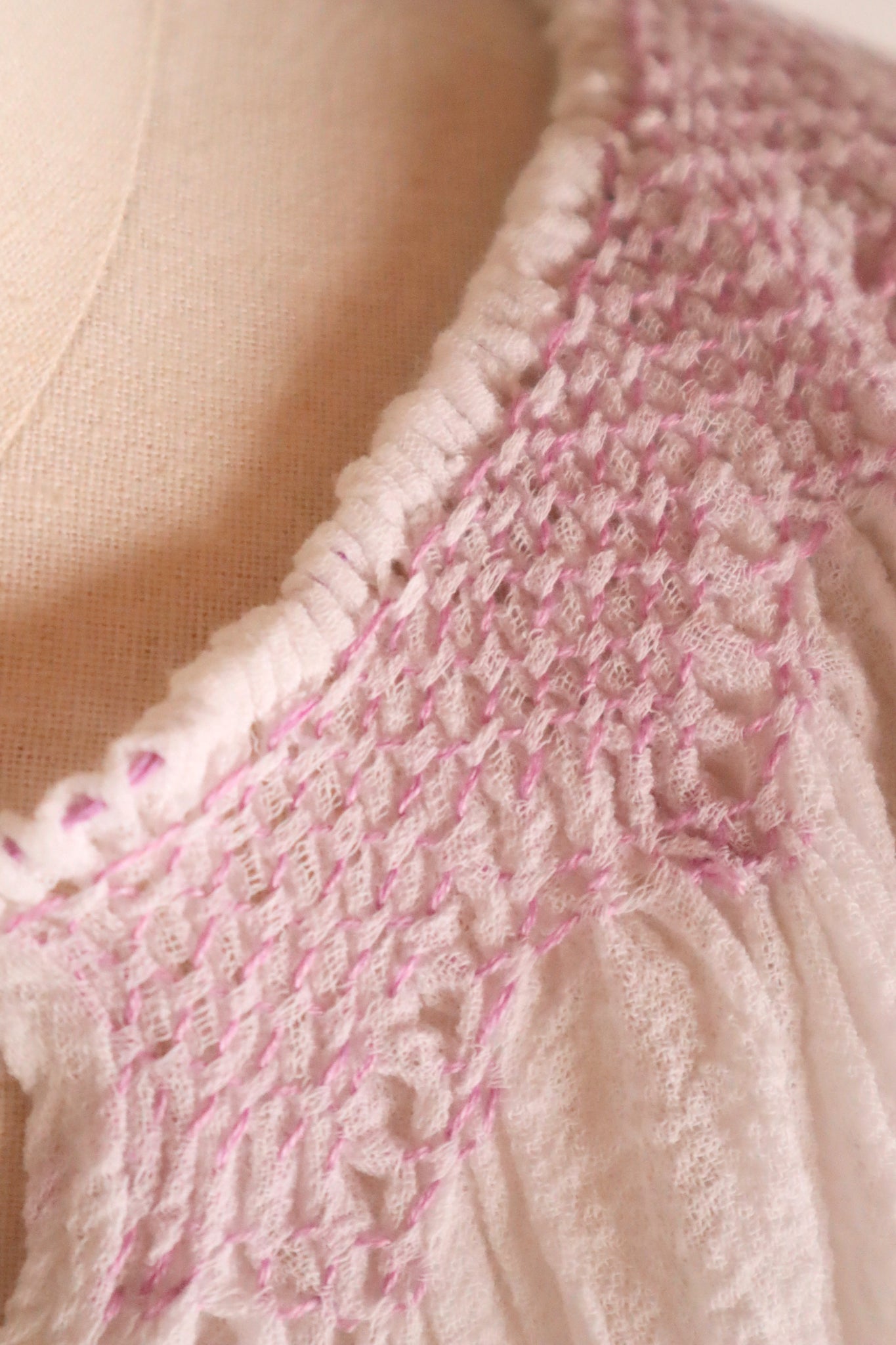 70s Embroidery Romanian Blouse Pink