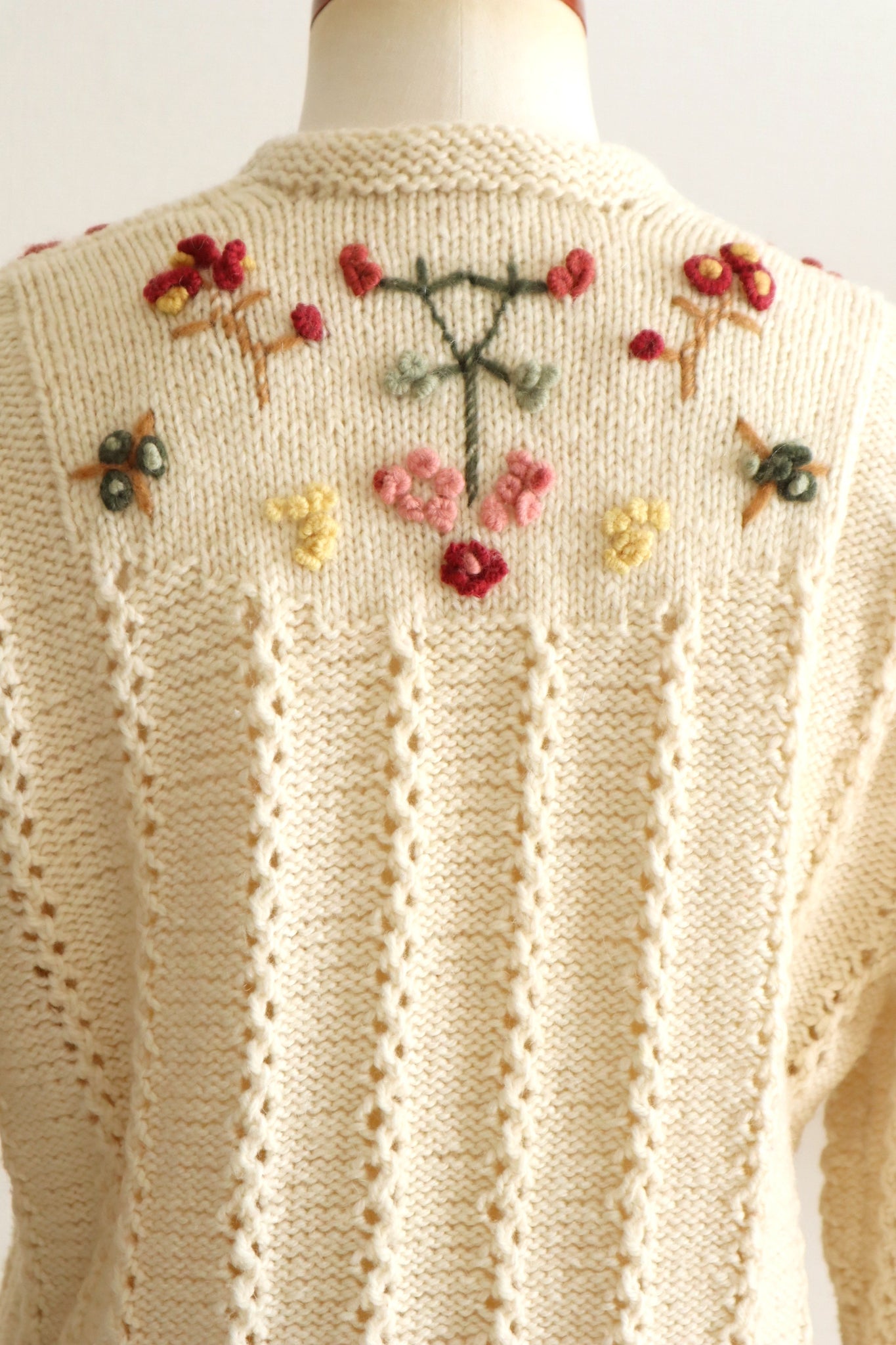 70s Fluffy Yarn Austrian Cardigan