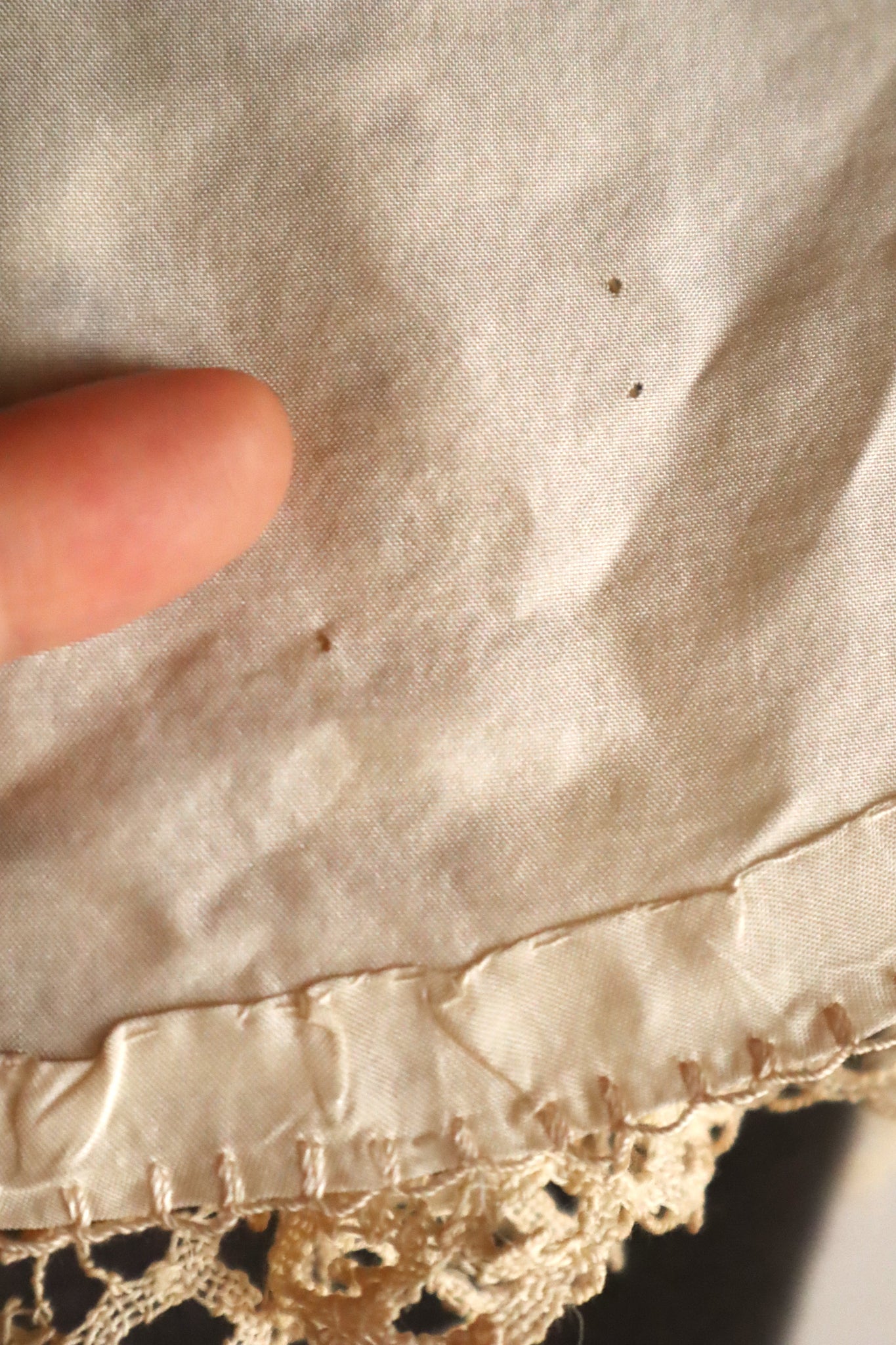 1920s Cotton Tulle Cape Collar with Hand Bobbin Lace Trim