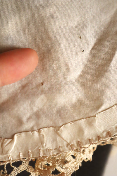 1920s Cotton Tulle Cape Collar with Hand Bobbin Lace Trim