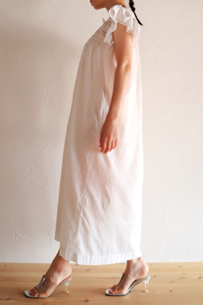 1900s French Hand-Sewn Cotton Lawn Dress