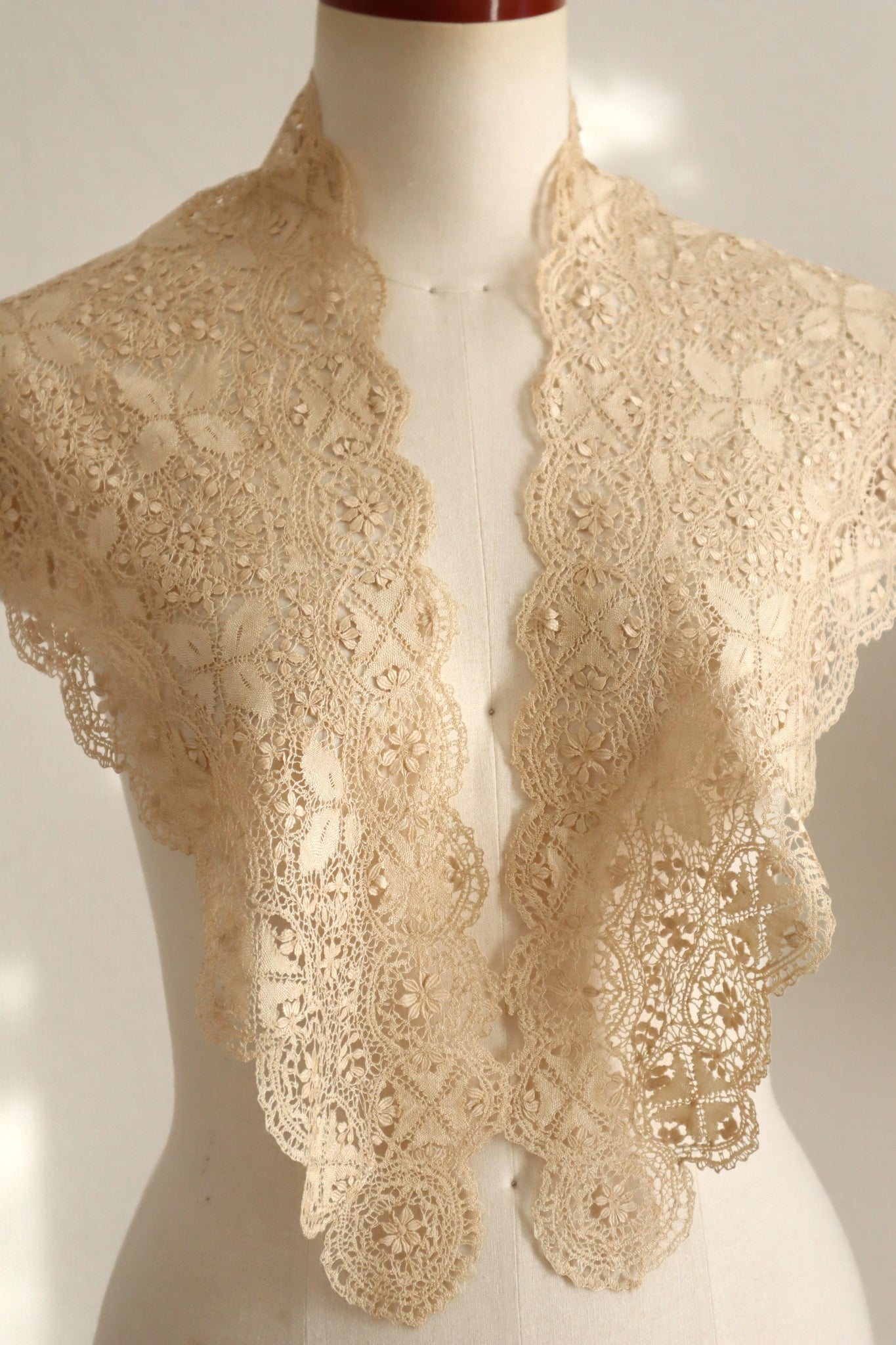 1900s Silk Maltese Lace Shawl