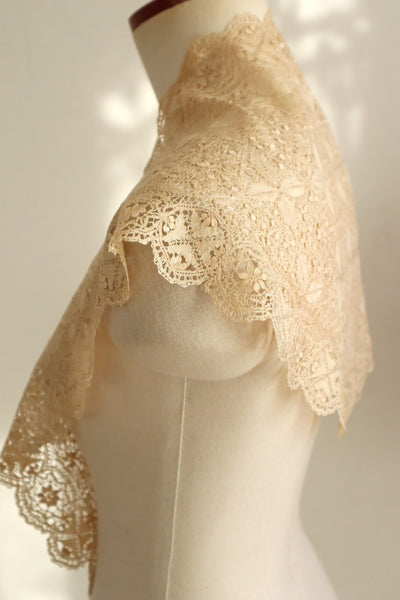 1900s Silk Maltese Lace Shawl