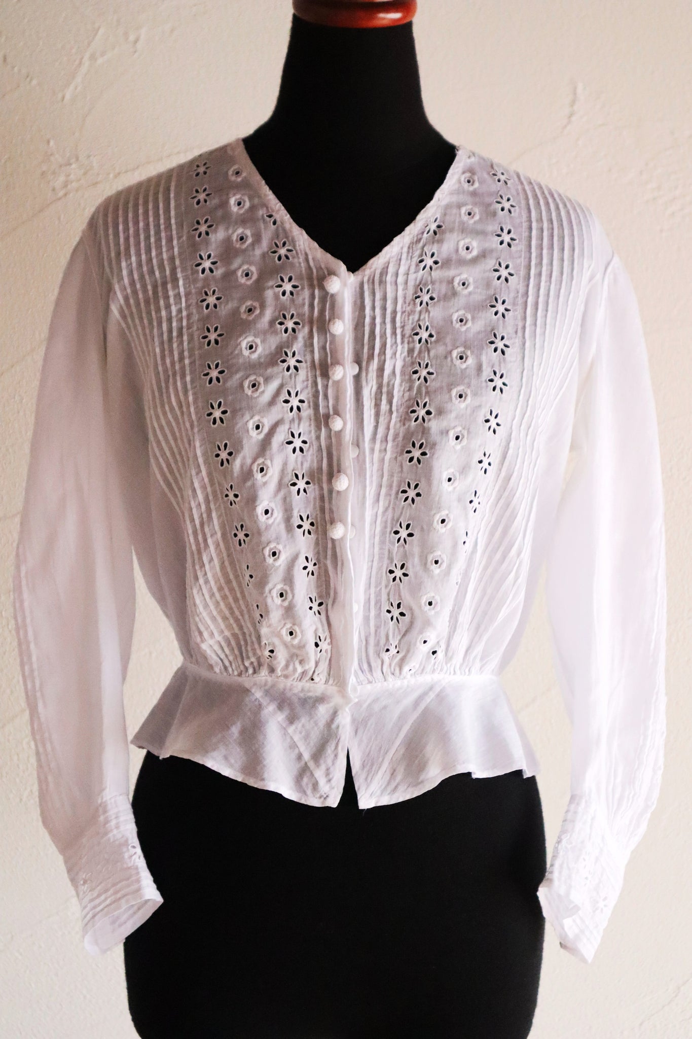 1910s French Cotton Cutwork Embroidered Blouse