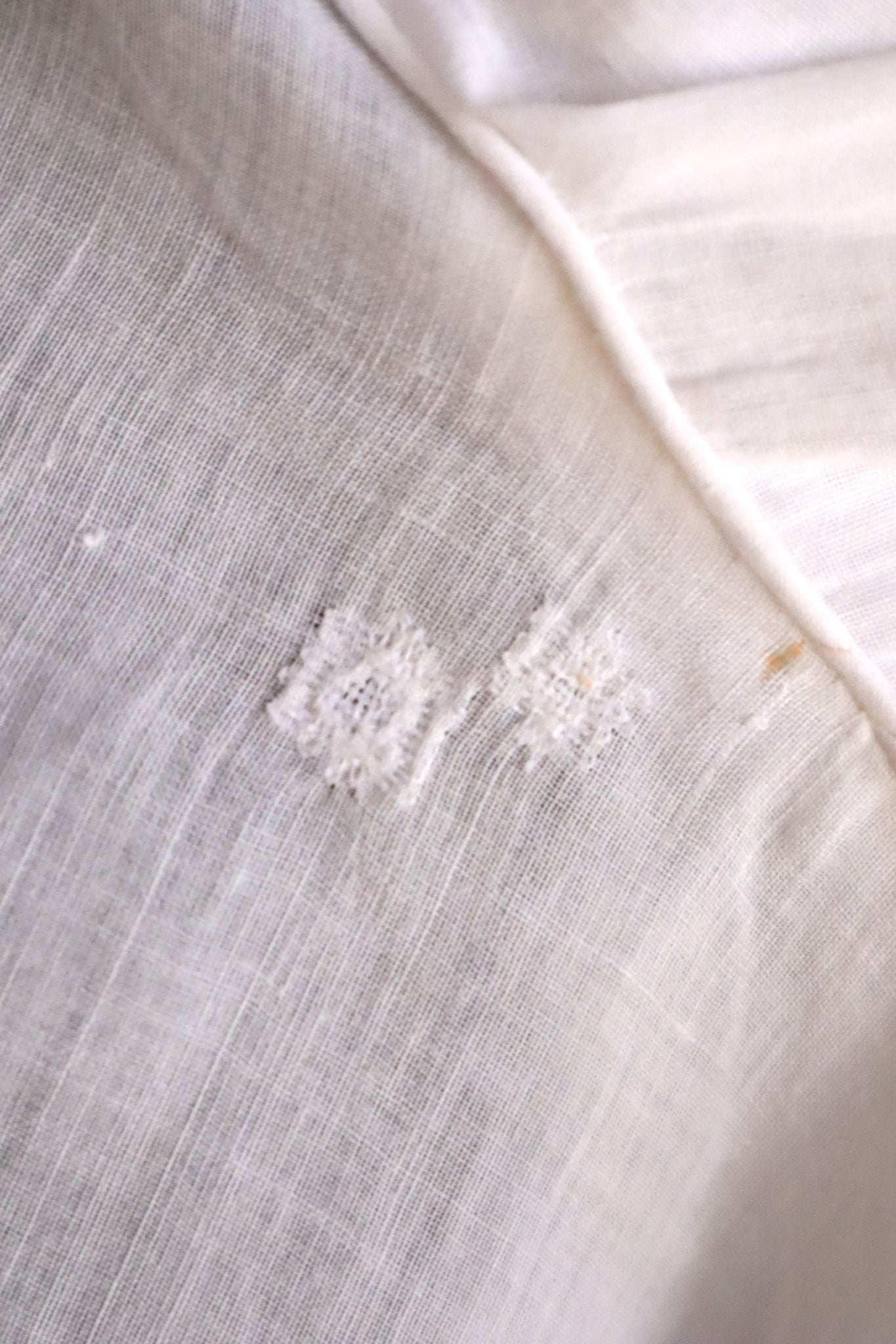 1910s French Cotton Cutwork Embroidered Blouse