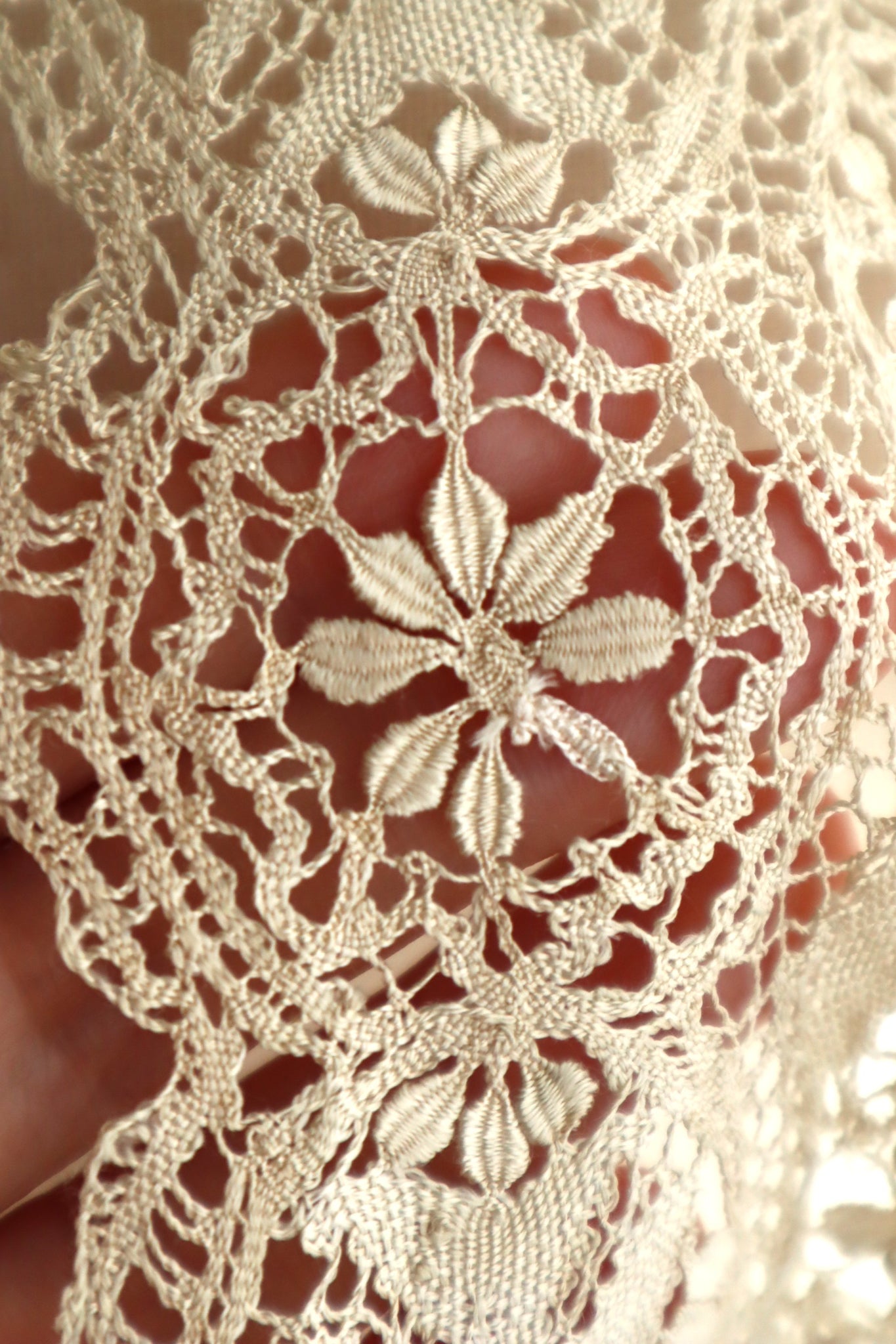 1900s Silk Maltese Lace Shawl