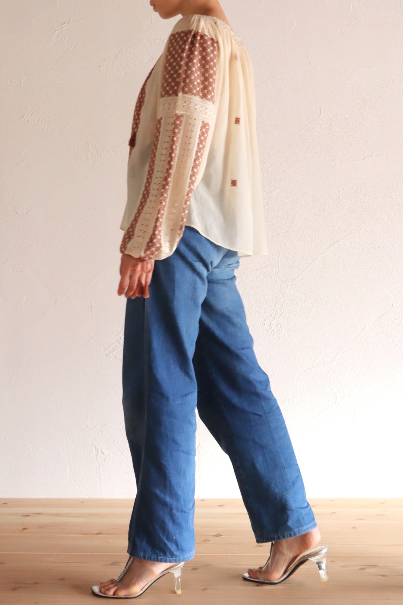 1940s~1950s Romanian Blouse Cream×Brown