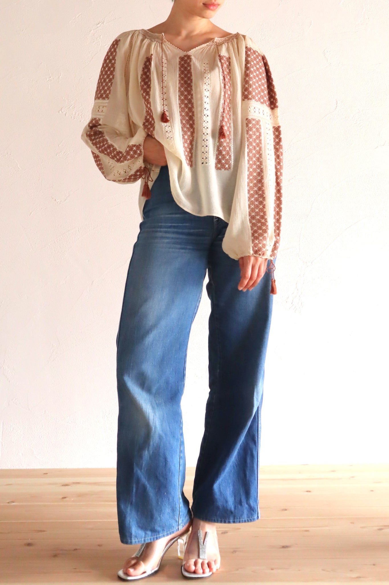 1940s~1950s Romanian Blouse Cream×Brown