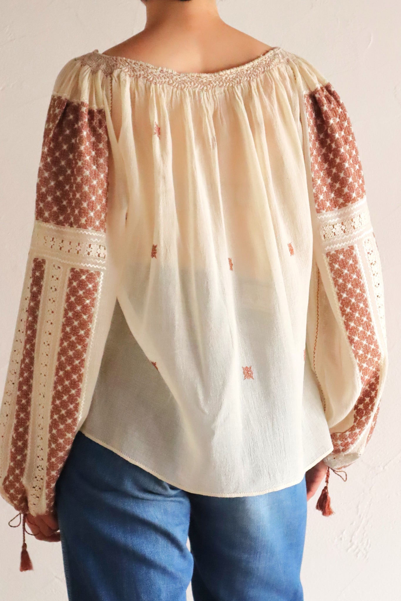 1940s~1950s Romanian Blouse Cream×Brown