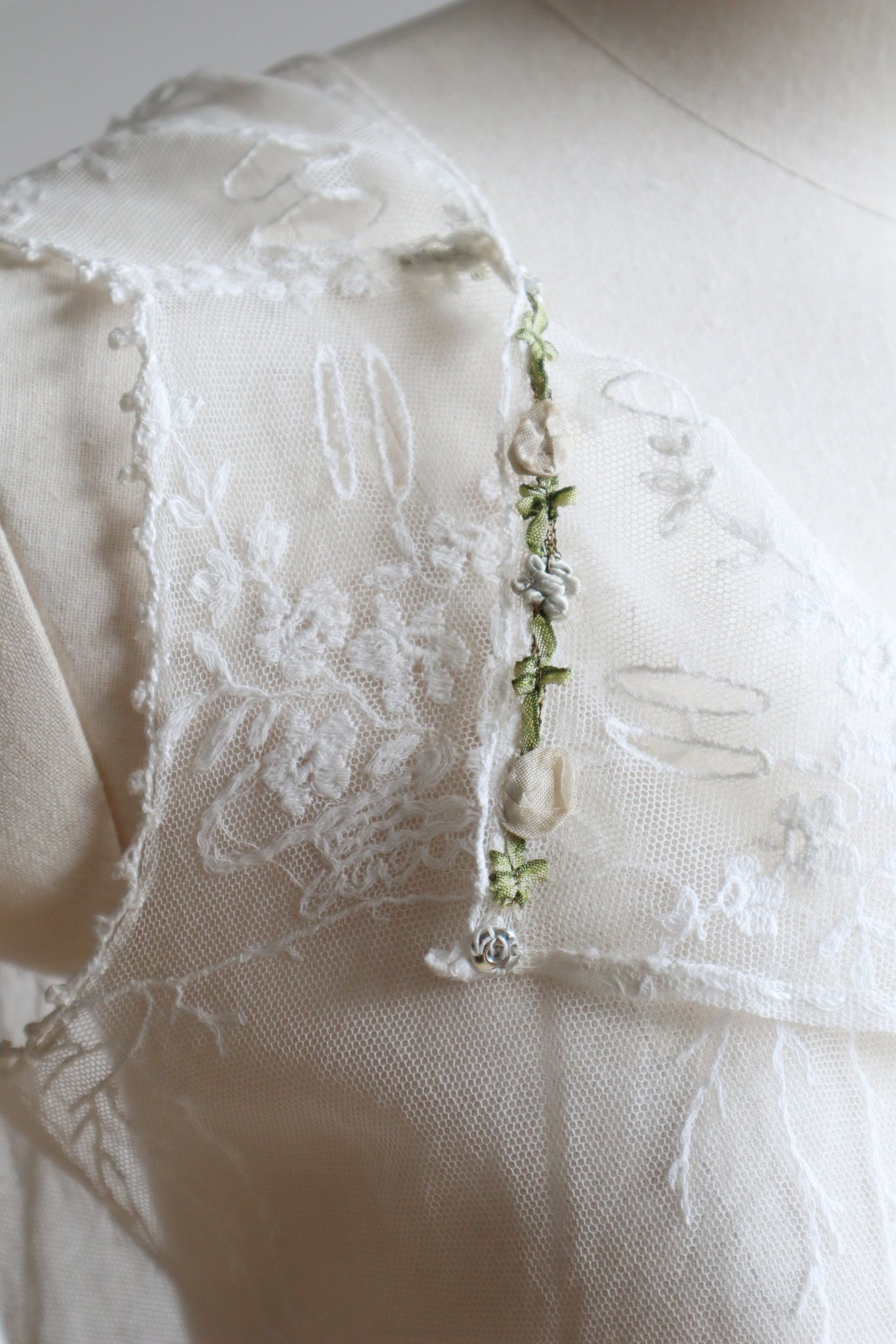 1900s Floral Lace Tulle Top