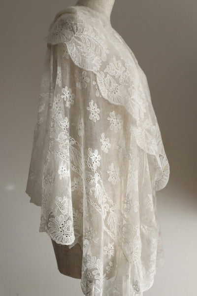 1910s Edwardian Lace Shawl