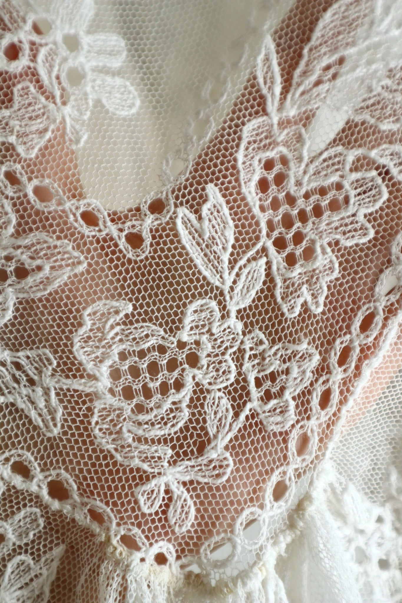1910s Edwardian Lace Shawl