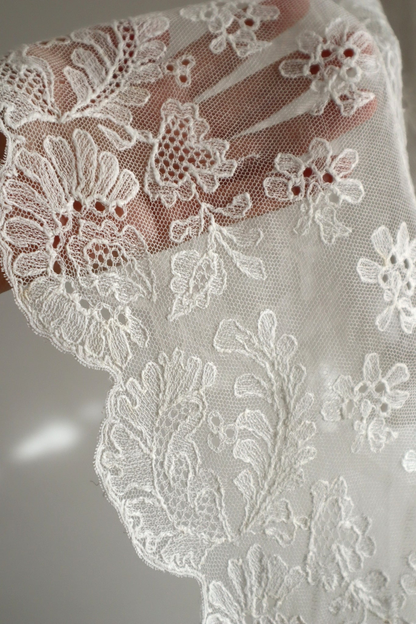 1910s Edwardian Lace Shawl