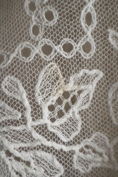 1910s Edwardian Lace Shawl