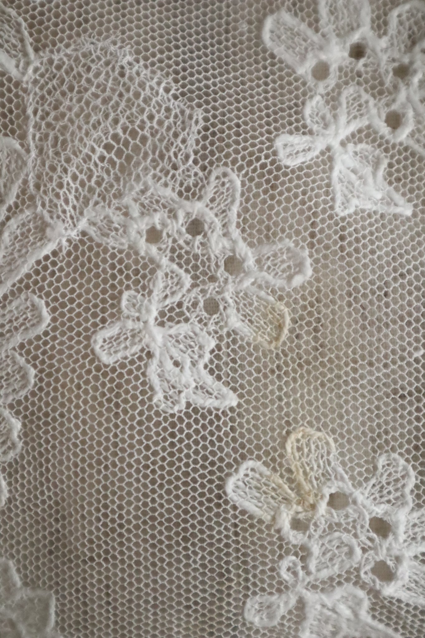 1910s Edwardian Lace Shawl