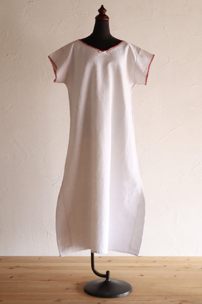 Late 19th Century French Hand-Sewn Linen Dress