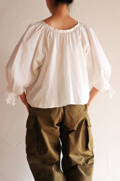 1970s Ukrainian Balloon Sleeve Blouse