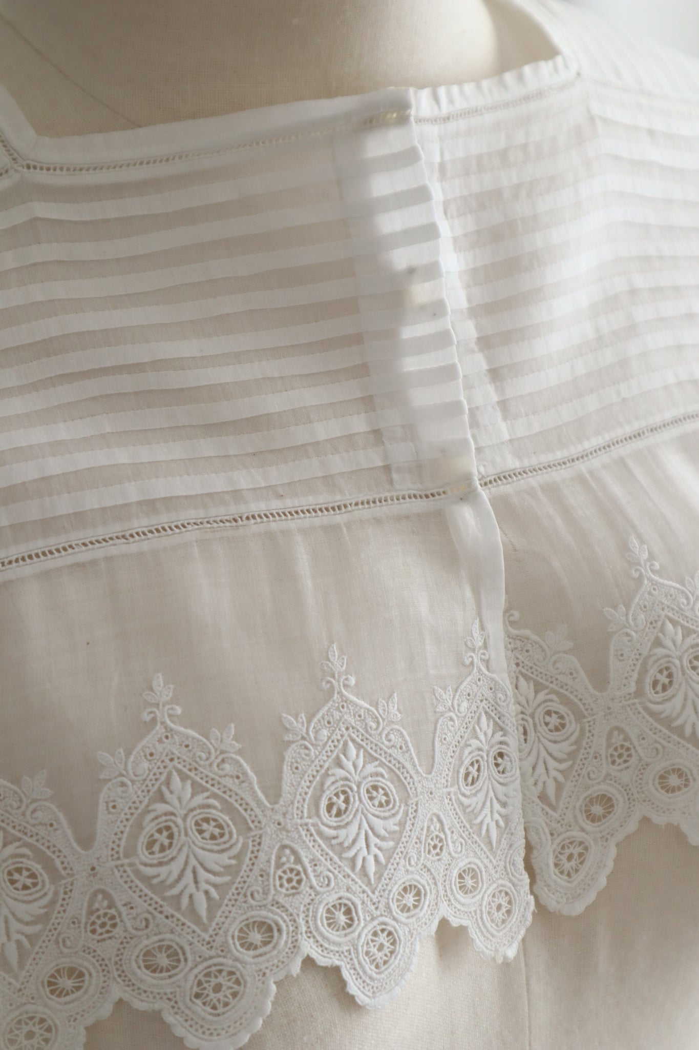1900s French Broderie Anglaise Capelet