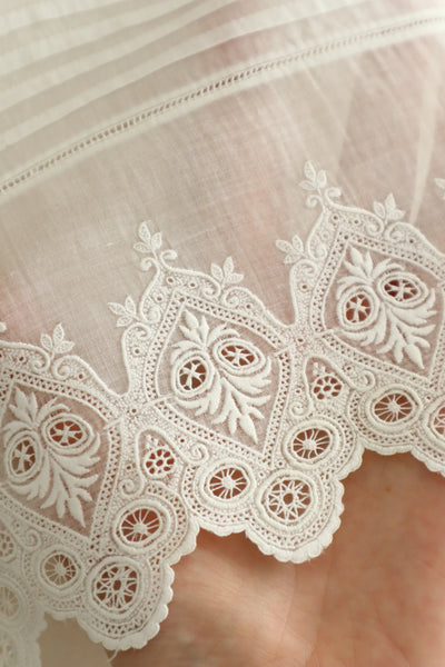 1900s French Broderie Anglaise Capelet