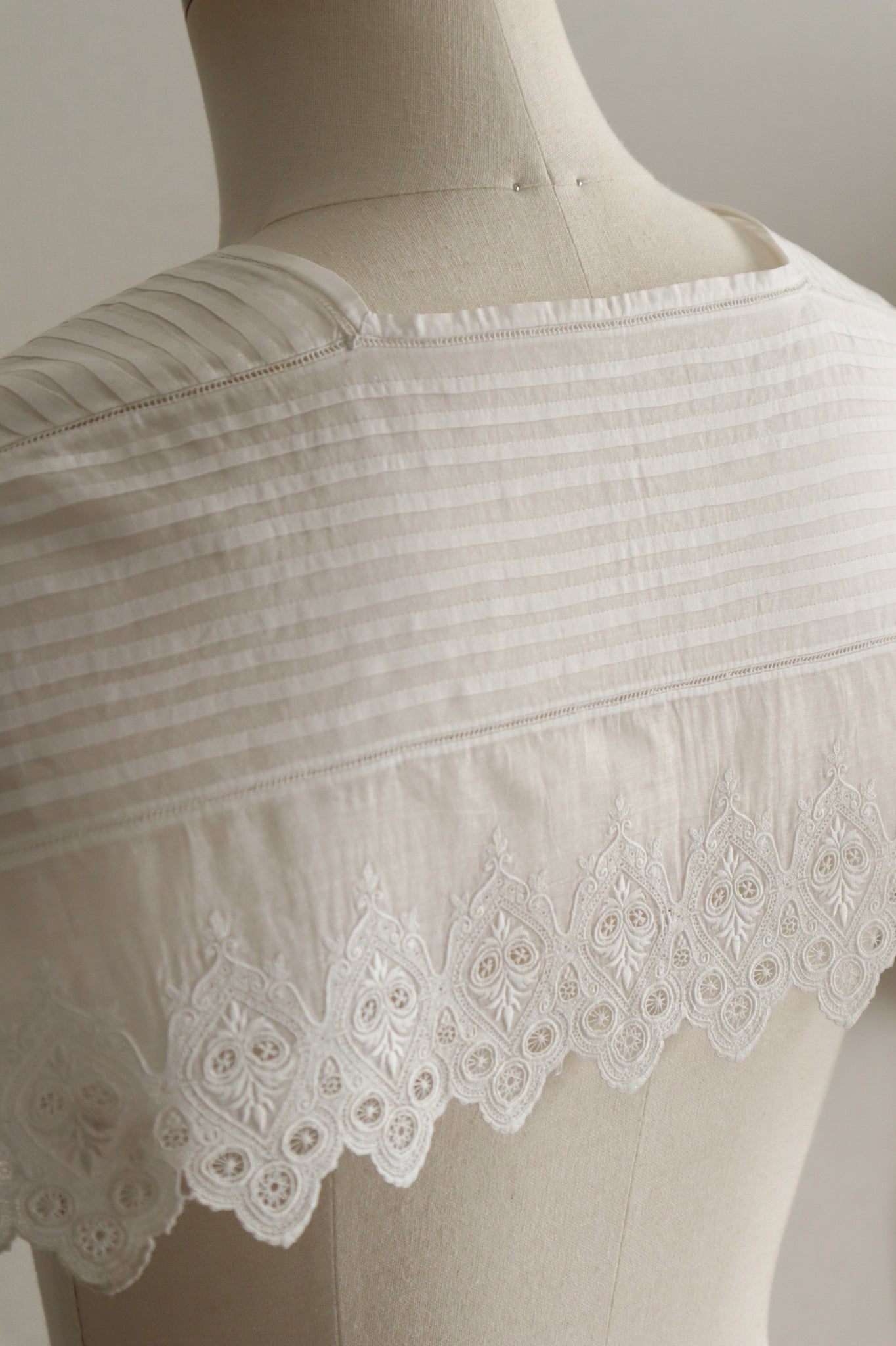 1900s French Broderie Anglaise Capelet