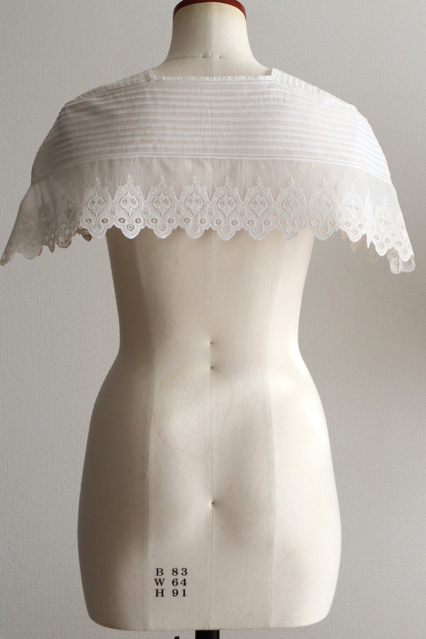 1900s French Broderie Anglaise Capelet