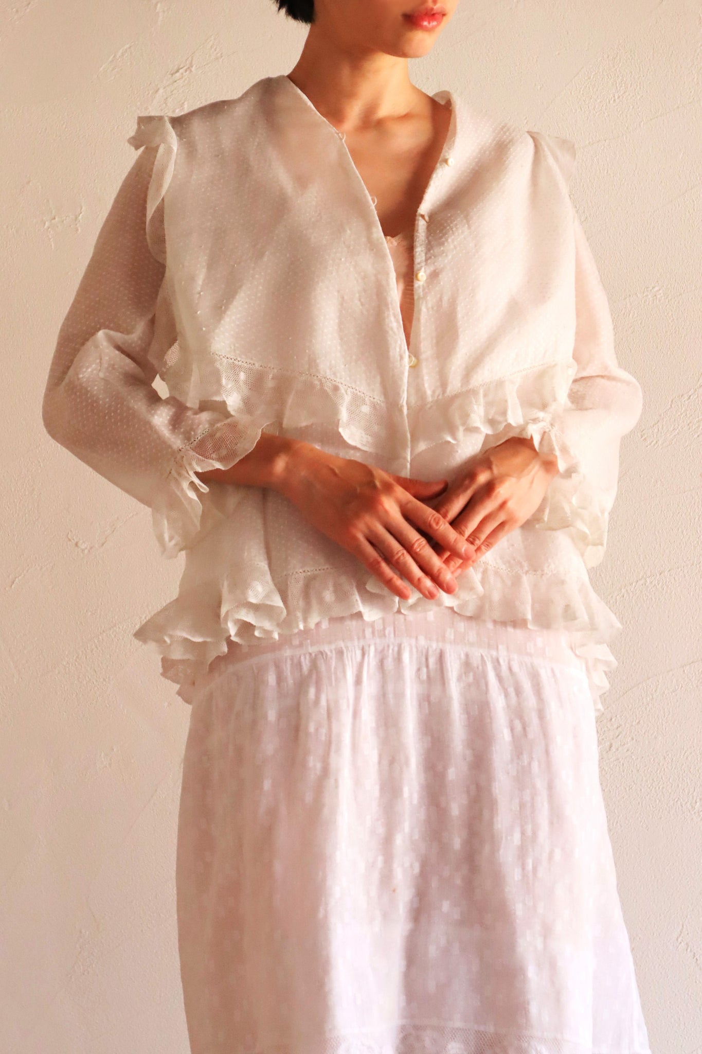 1910s Swiss Dot Big Collar Bed Jacket