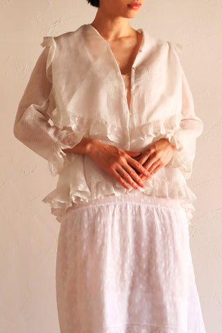 1910s Swiss Dot Big Collar Bed Jacket
