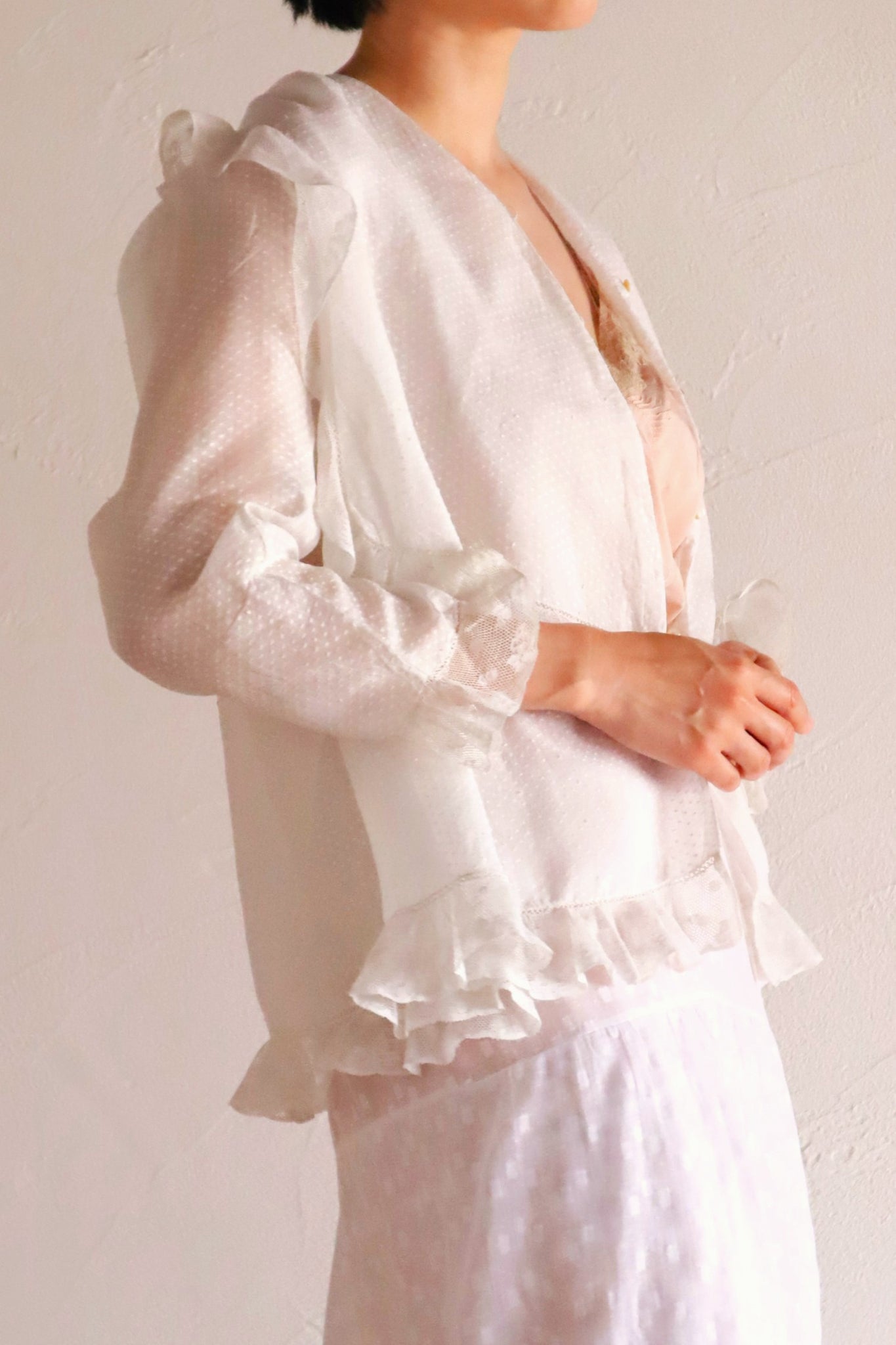 1910s Swiss Dot Big Collar Bed Jacket