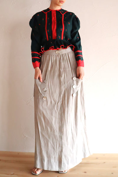 Late 1930s French Silk Jacquard Skirt with Decorative Shell Buttons