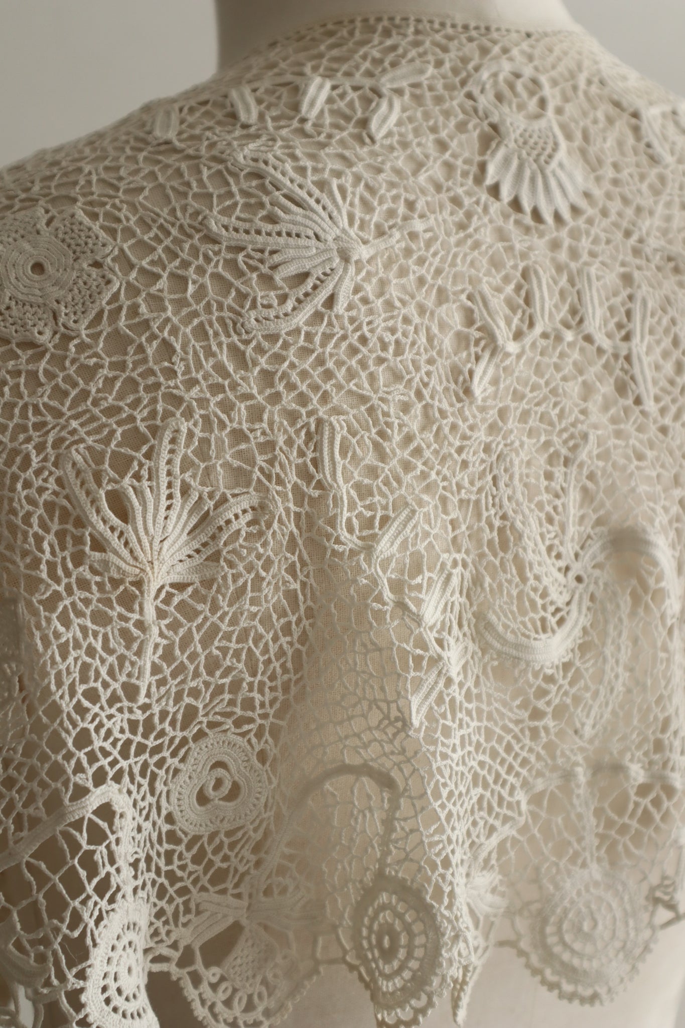 1900s–1910s Edwardian Irish Crochet Lace Collar